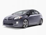 Toyota Prius + Performance Package 2011 года